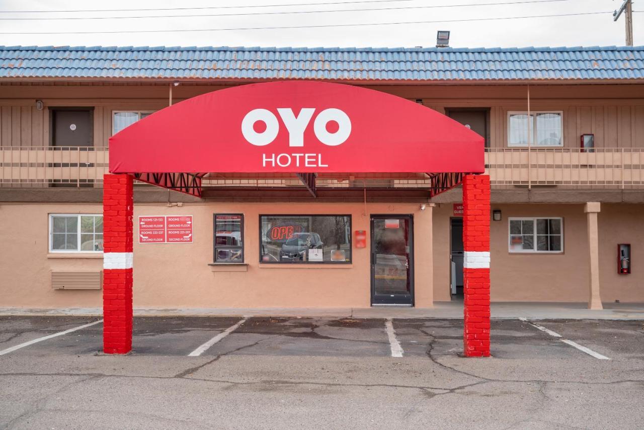 Oyo Hotel Globe / Miami Az - Highway 60 Екстер'єр фото