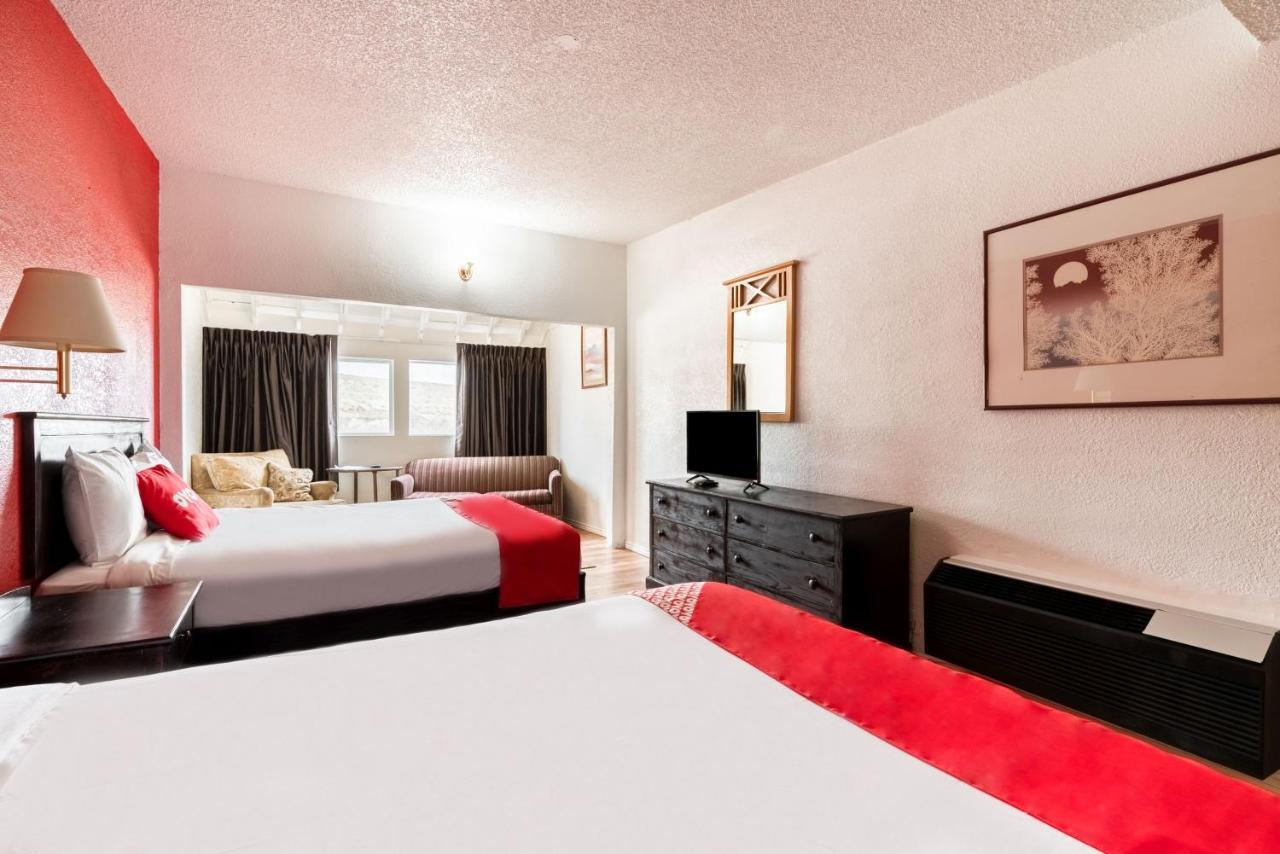 Oyo Hotel Globe / Miami Az - Highway 60 Екстер'єр фото